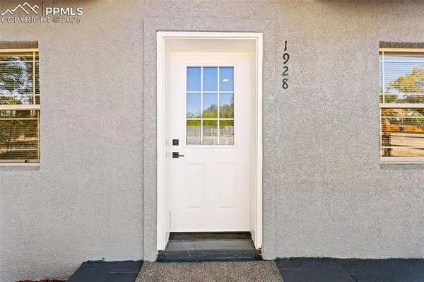 1928 E 10th ST, Pueblo, CO 81001
