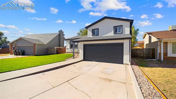 3114 Sunray PL, Colorado Springs, CO 80916