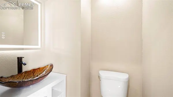 3114 Sunray PL, Colorado Springs, CO 80916