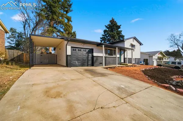 1315 Martin DR, Colorado Springs, CO 80915