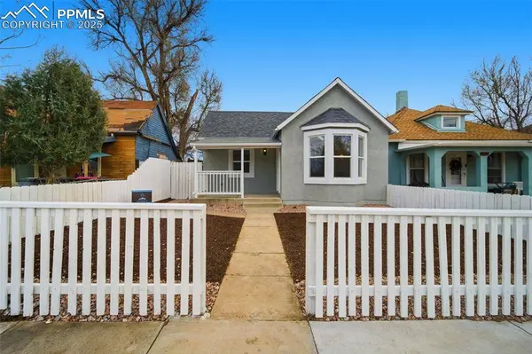 907 S Cascade AVE, Colorado Springs, CO 80903