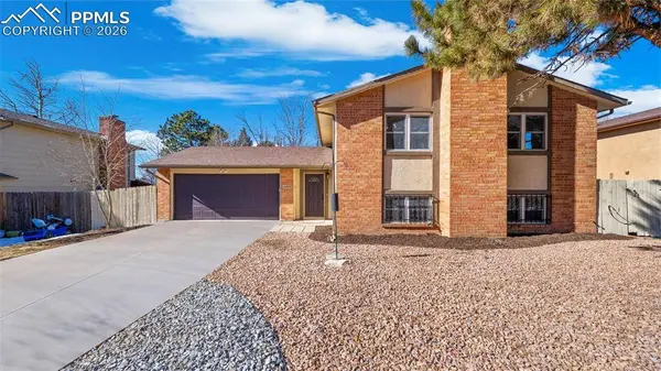 4660 Bluestem LN, Colorado Springs, CO 80917