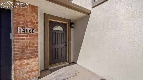 4660 Bluestem LN, Colorado Springs, CO 80917