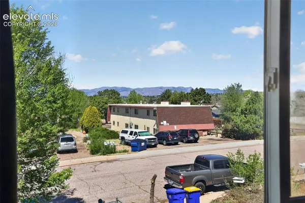 1469 Nokomis DR, Colorado Springs, CO 80915