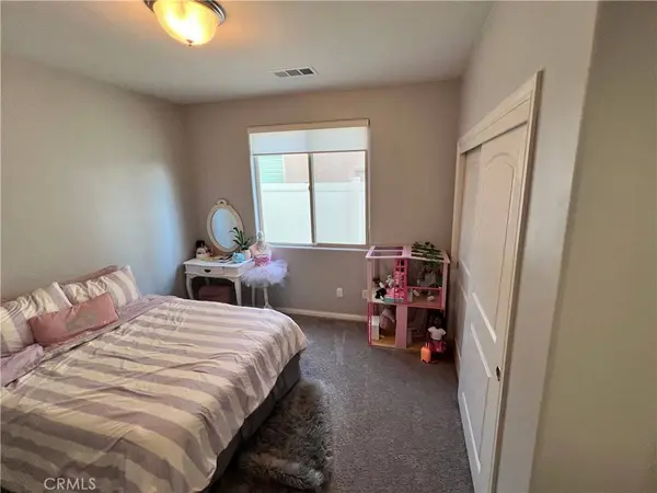 14206 Everton, Bakersfield, CA 93311