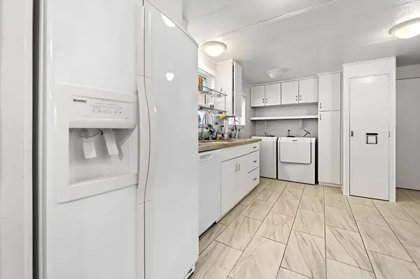 1724 Minnewawa AVE #131, Clovis, CA 93612