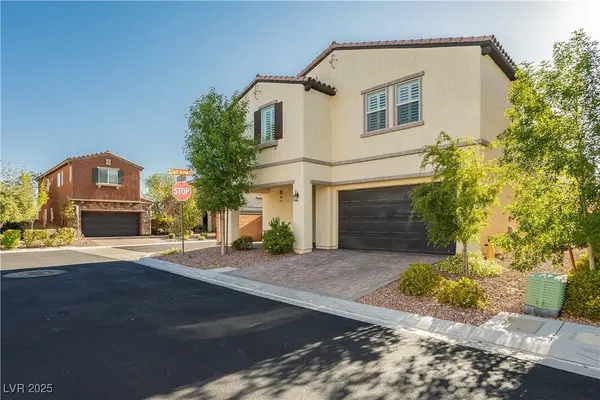 971 Huntington Cove Pkwy, Las Vegas, NV 89178