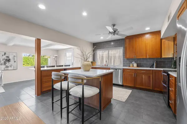 1608 E WEATHERVANE Lane, Tempe, AZ 85283