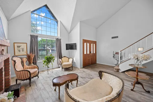 6416 W SHANGRI LA Road, Glendale, AZ 85304