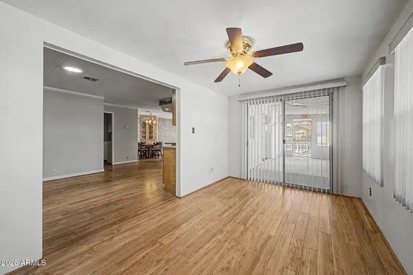 9346 E LAKESIDE Drive, Sun Lakes, AZ 85248