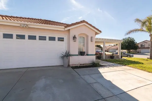 2823 Kingsbury, Hemet, CA 92545