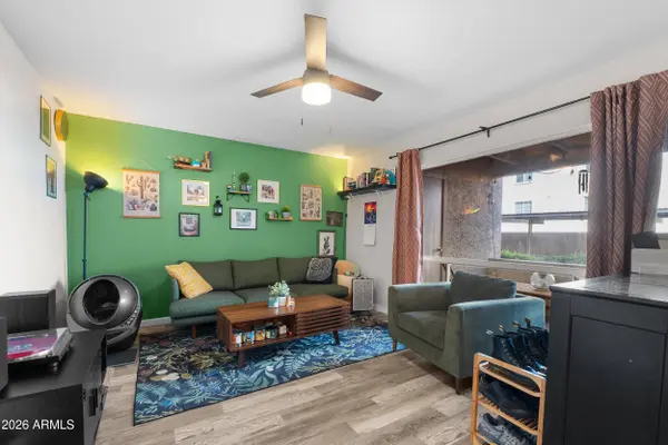 202 E RUTH Avenue #2, Phoenix, AZ 85020