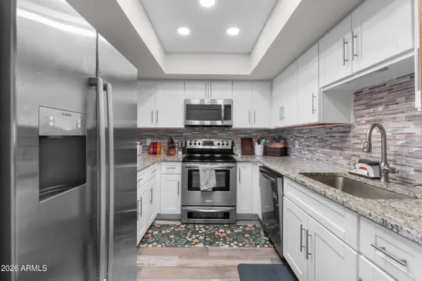 202 E RUTH Avenue #2, Phoenix, AZ 85020