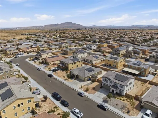 15727 Akron, Victorville, CA 92394