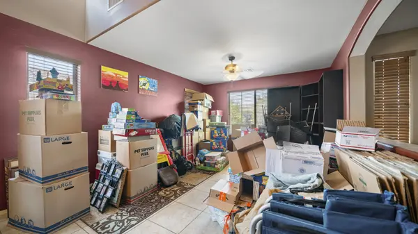 18182 W Desert Ln, Surprise, AZ 85388-1662