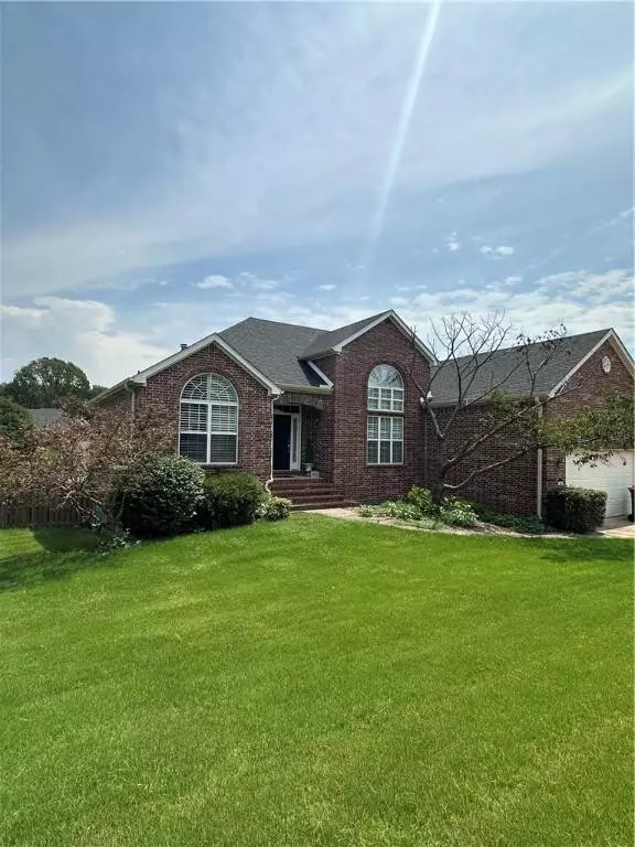 3955 Georgia St, Springdale, AR 72762