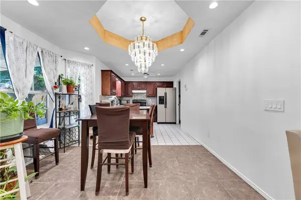 1701 Beth Dr, Rogers, AR 72758