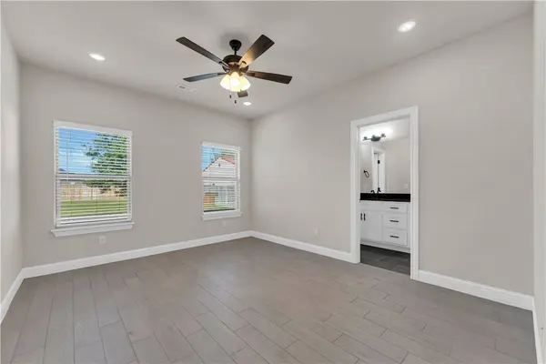 2378 John Montgomery Cir, Pea Ridge, AR 72751
