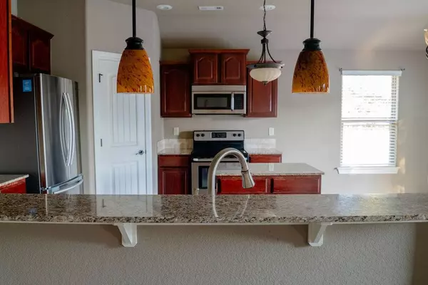 4302 W Murfield Dr, Rogers, AR 72758