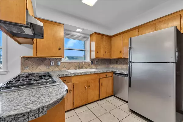 1208 W Cherry St, Rogers, AR 72756