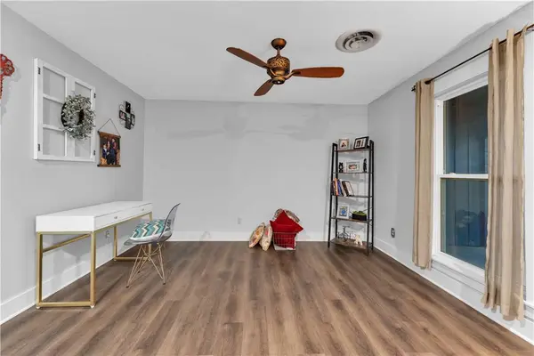 1003 W Price Ln, Rogers, AR 72758