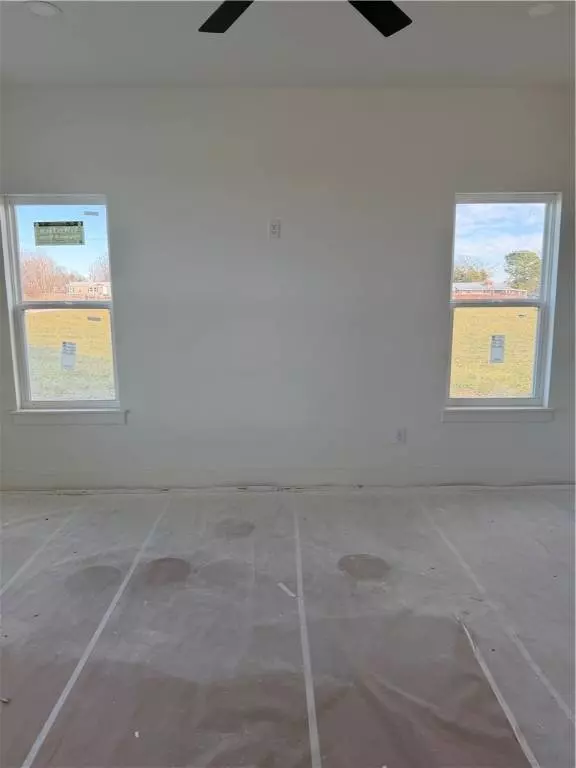 24023 Stargaze Ln, Gravette, AR 72736