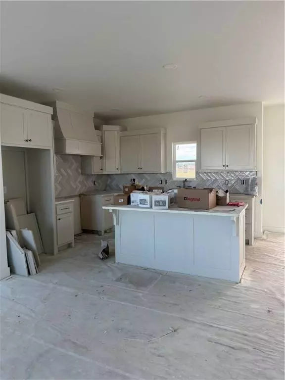 24023 Stargaze Ln, Gravette, AR 72736