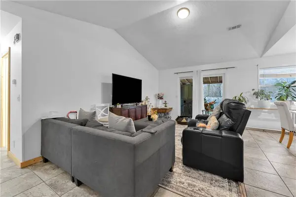 2214 S 17th Pl, Rogers, AR 72758