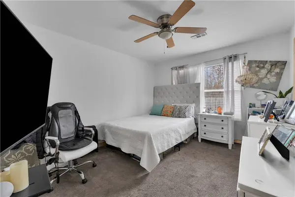 2214 S 17th Pl, Rogers, AR 72758