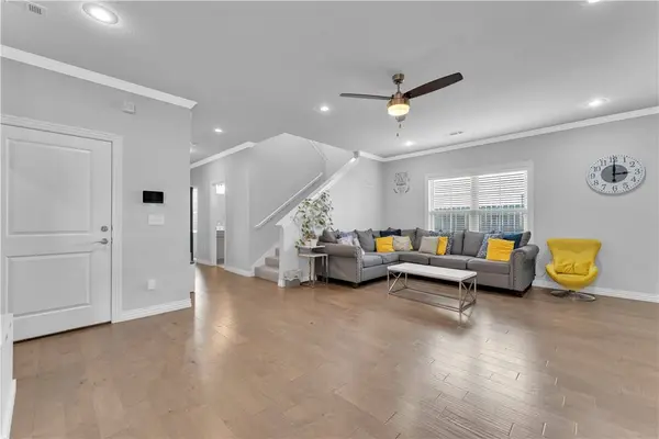 1611 Park St, Lowell, AR 72745