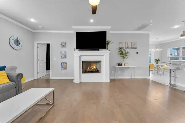 1611 Park St, Lowell, AR 72745