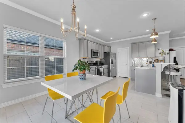 1611 Park St, Lowell, AR 72745