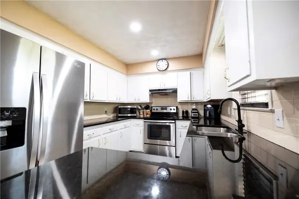 1022 Lowell Rd, Springdale, AR 72764