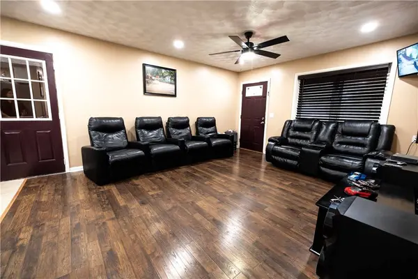 1022 Lowell Rd, Springdale, AR 72764