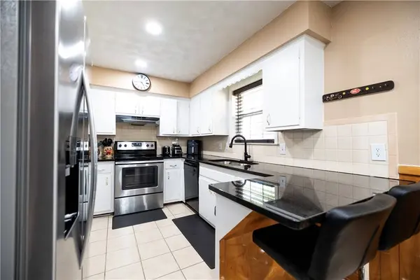 1022 Lowell Rd, Springdale, AR 72764