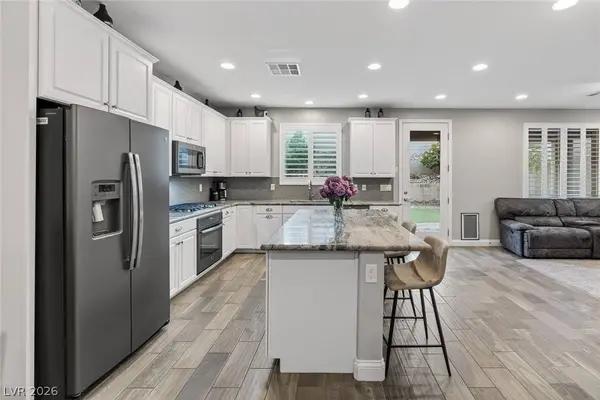 8623 Reynolds Spring ST, Las Vegas, NV 89178