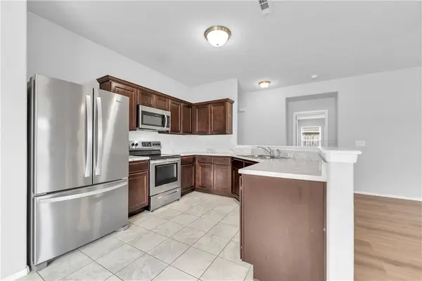 4404 SW Comstock Ave, Bentonville, AR 72712