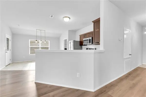 4404 SW Comstock Ave, Bentonville, AR 72712
