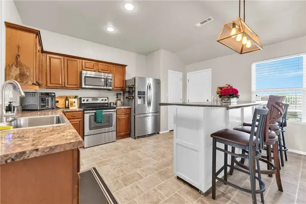 844 NW Evans Cir, Bentonville, AR 72713