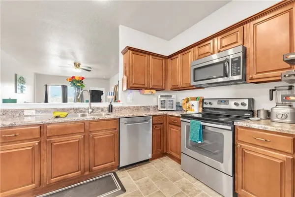 844 NW Evans Cir, Bentonville, AR 72713