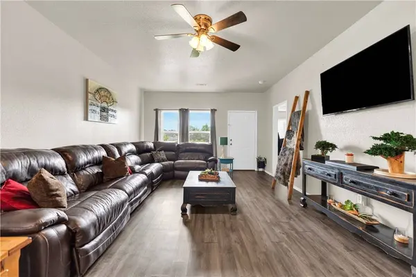 844 NW Evans Cir, Bentonville, AR 72713
