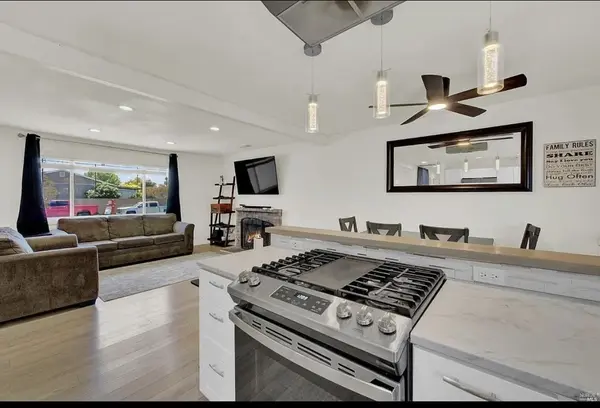 625 Capra Dr, American Canyon, CA 94503-1317