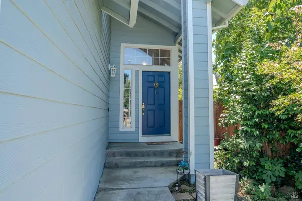 348 Samantha PL, Vacaville, CA 95687