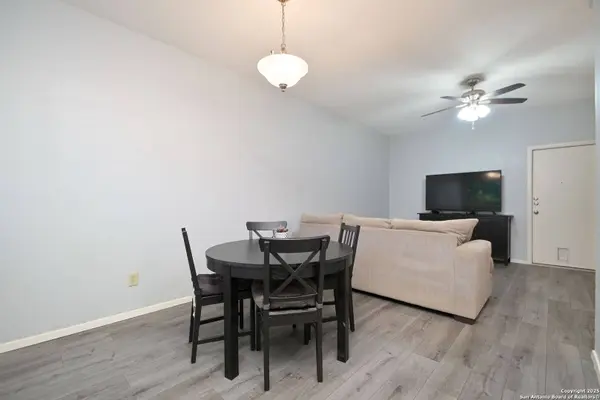 5610 Stream Valley, San Antonio, TX 78250