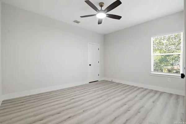 1210 Lynx Bend, San Antonio, TX 78251
