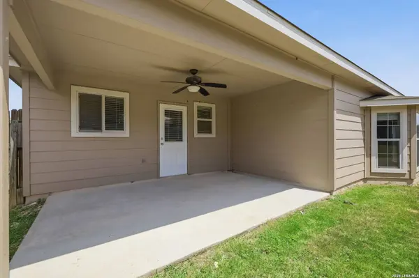 24211 Invitation Oak, San Antonio, TX 78261