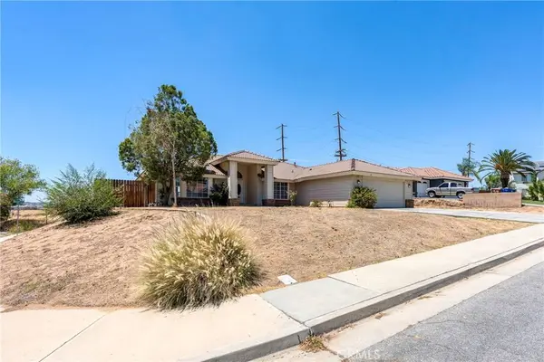 6000 Benbasset PL, Bakersfield, CA 93306