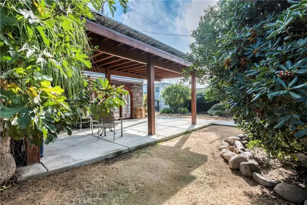 2124 E #ABC, Bakersfield, CA 93301