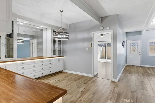 3800 Stockdale #2, Bakersfield, CA 93309