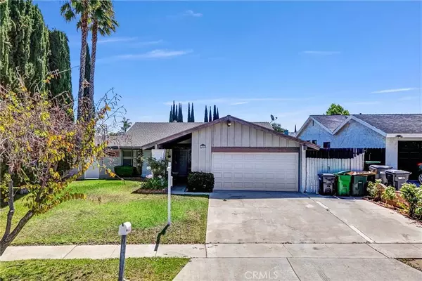 1407 Opal ST, Corona, CA 92882